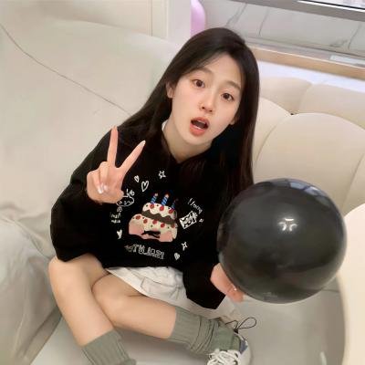 妮可·拜耳：大码怪美人